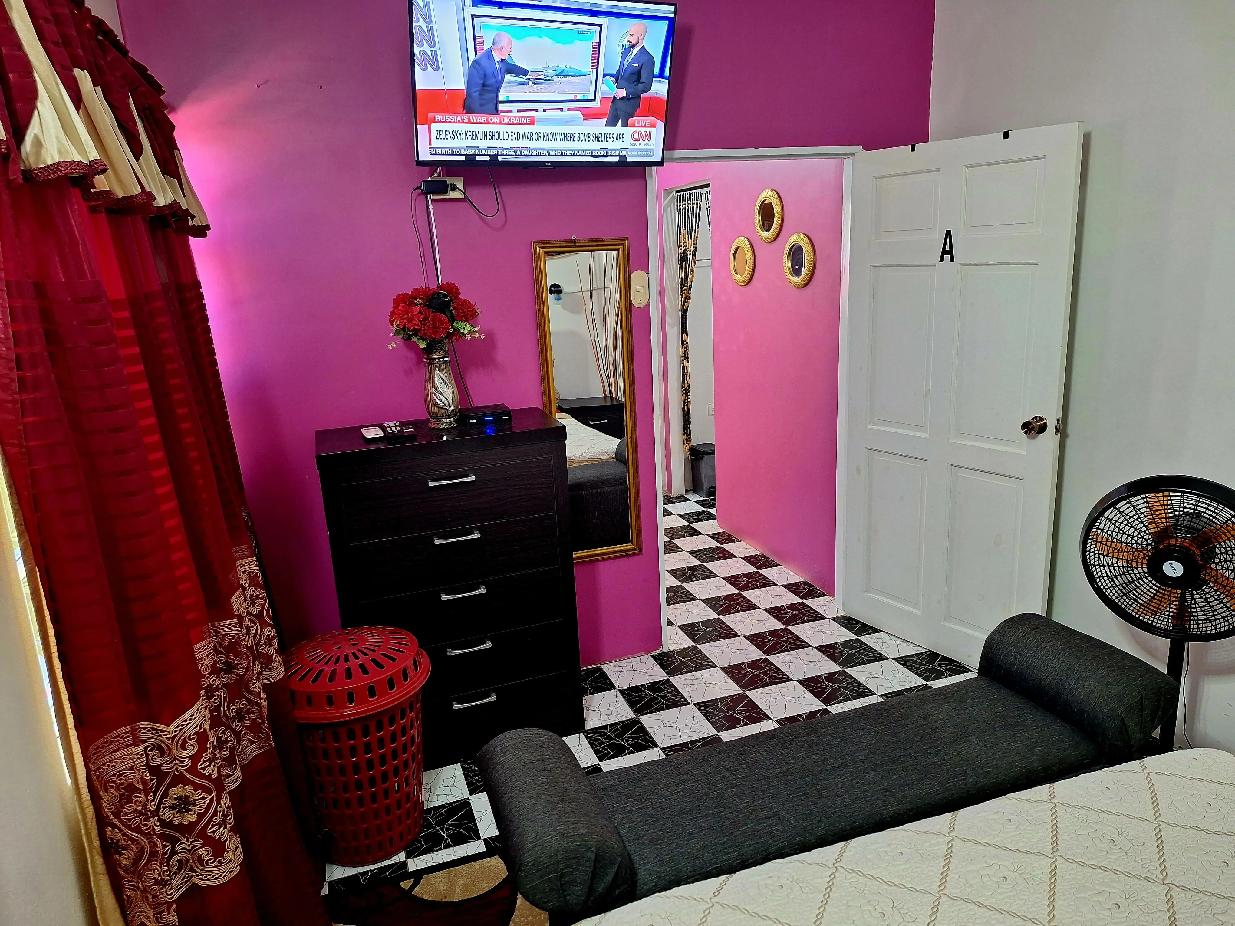 2 bedroom apartment bedroom